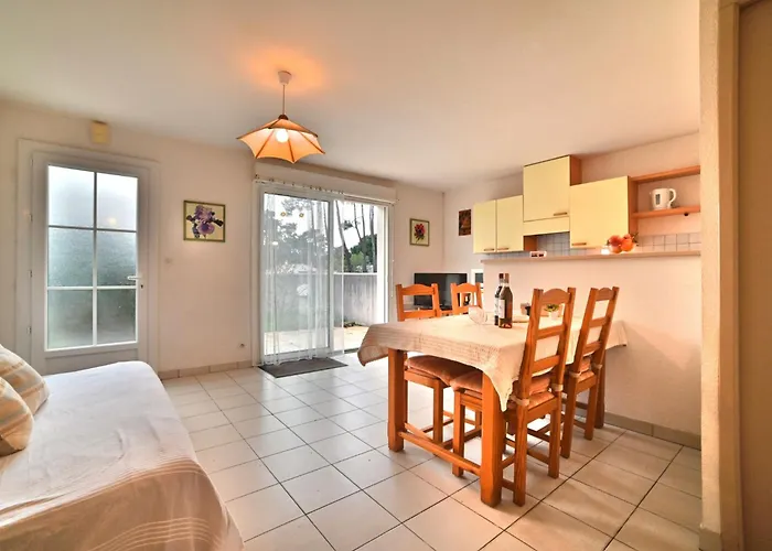 Domino By Interhome *